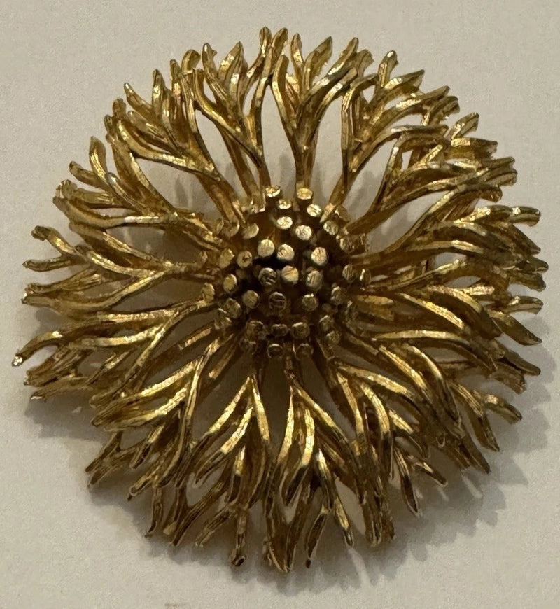 Vintage Coro Brooch Sunflower Textured Finish Gold Tone Pin 2Ó Sunflower