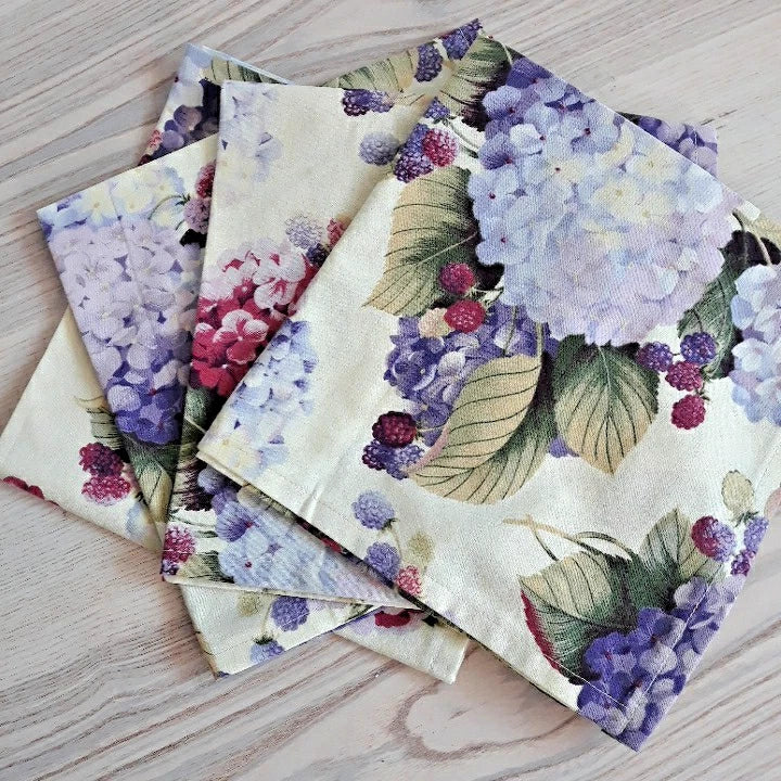 Set of 4 Handmade Cotton Fabric Napkins 18" Square Hydrangea Floral on Yellow Hydrangea