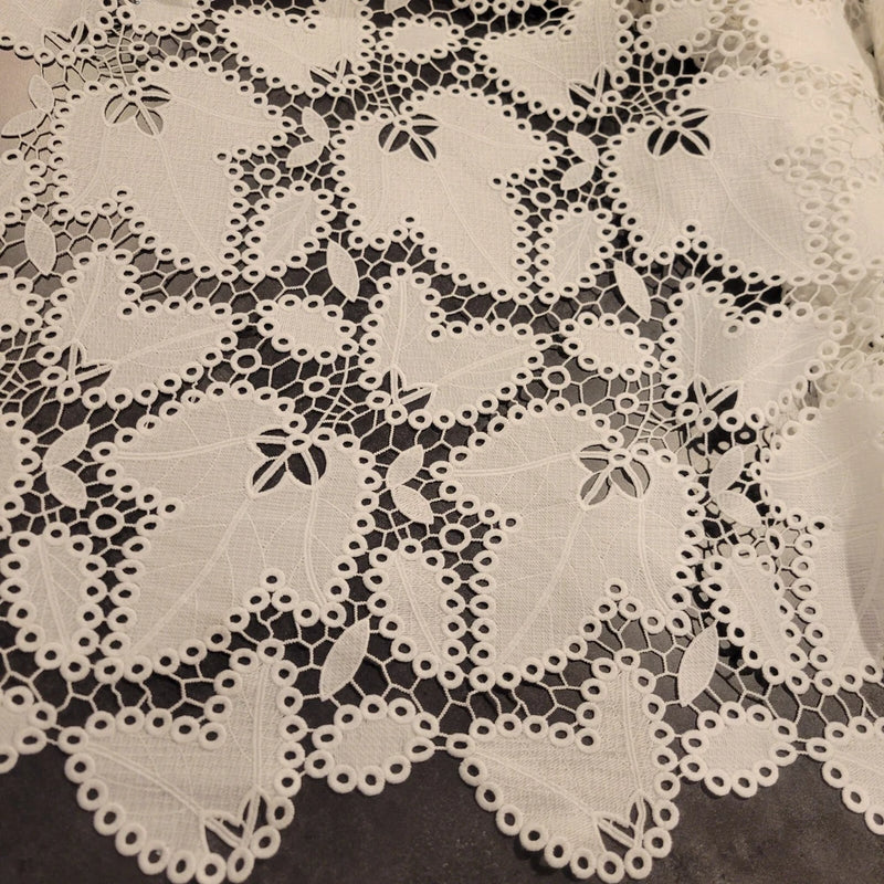 White Leafy Guipure Floral Lace - Double Shaped Edges - Monique Lhuillier! Flowering Plants