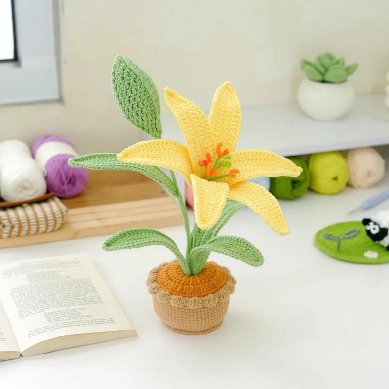 Lily Flower Pot Crochet, Handmade Crochet Amigurumi Gift, Amigurumi Crochet Lily