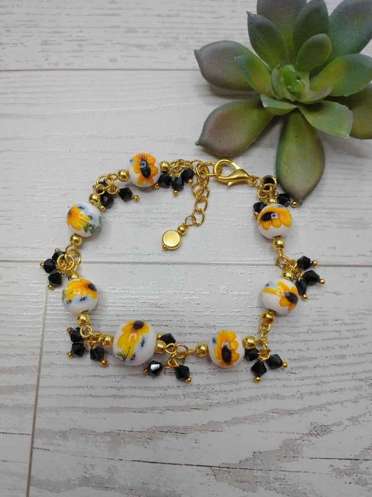New Hand Crafted Sunflower Beaded Dangle Bracelet Gold Tone Sunflower