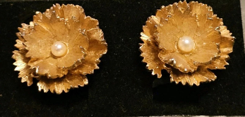 Vintage MARCEL BOUCHER signed Carnation Flower Clip on Earrings Numbered 8366E Carnation