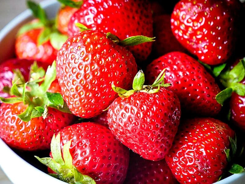 STRAWBERRY 100 SEEDS HEIRLOOM NON-GMOÊORGANIC Flowering Plants
