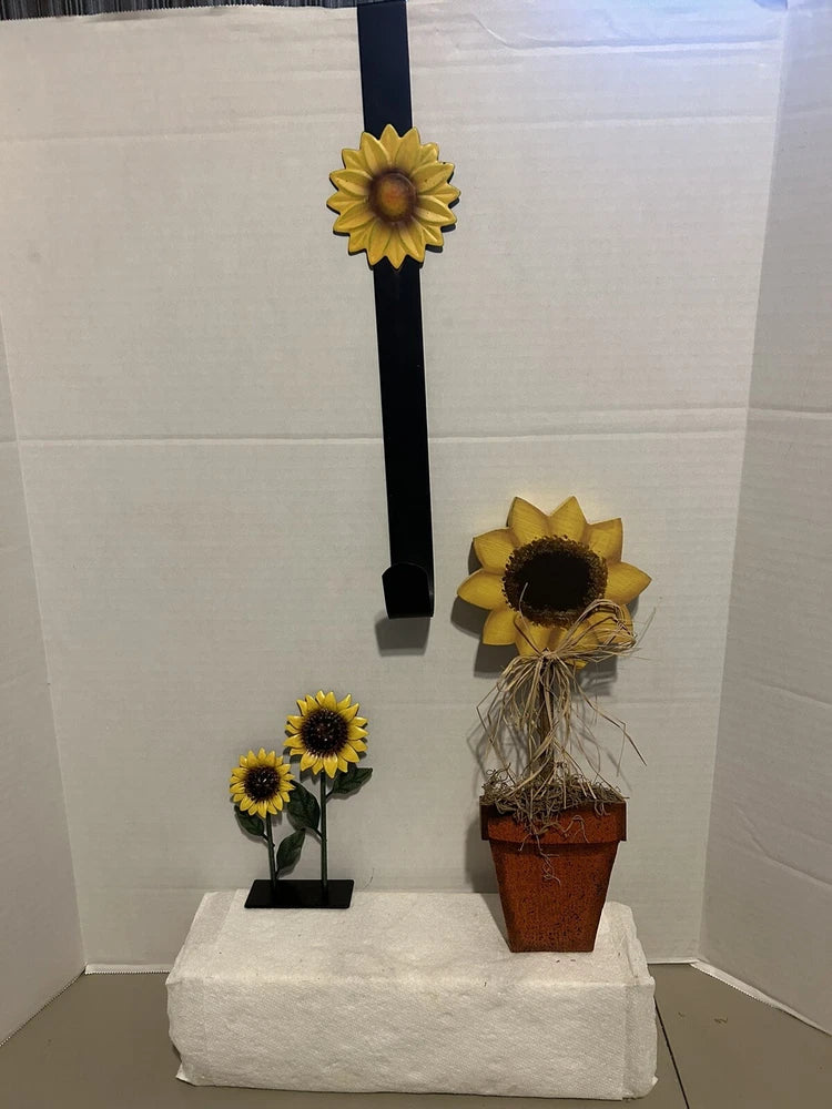 Sunflower Wreath Holder Wall Flower  Blooming Sunflowers Sunflower