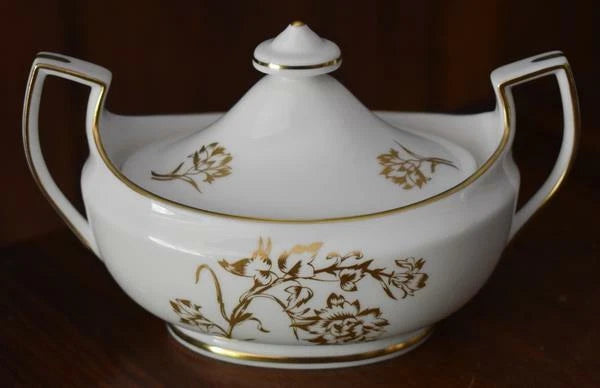 LOVELY VINT ROYAL WORCESTER CARNATION CREAM GOLD FLORAL 2 HANDLED COVERED SUGAR Carnation
