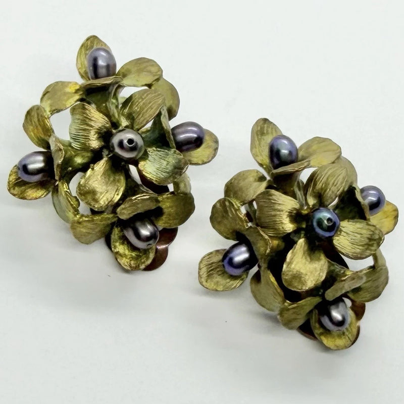Vtg Hydrangea Flower Cluster Faux Peacock Pearl Bud Statement Earrings Clip-on Hydrangea