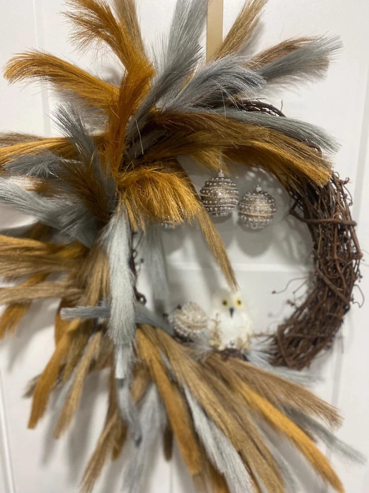 Pampas Grass Holiday Wreath, Christmas Wreath, Wreaths, Door Decor Pampas Grass