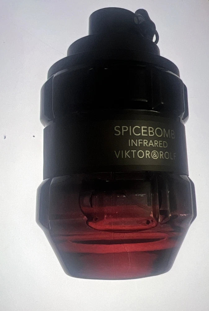 Viktor & Rolf Spicebomb Infrared 3.04oz Men's Eau de Toilette EDT