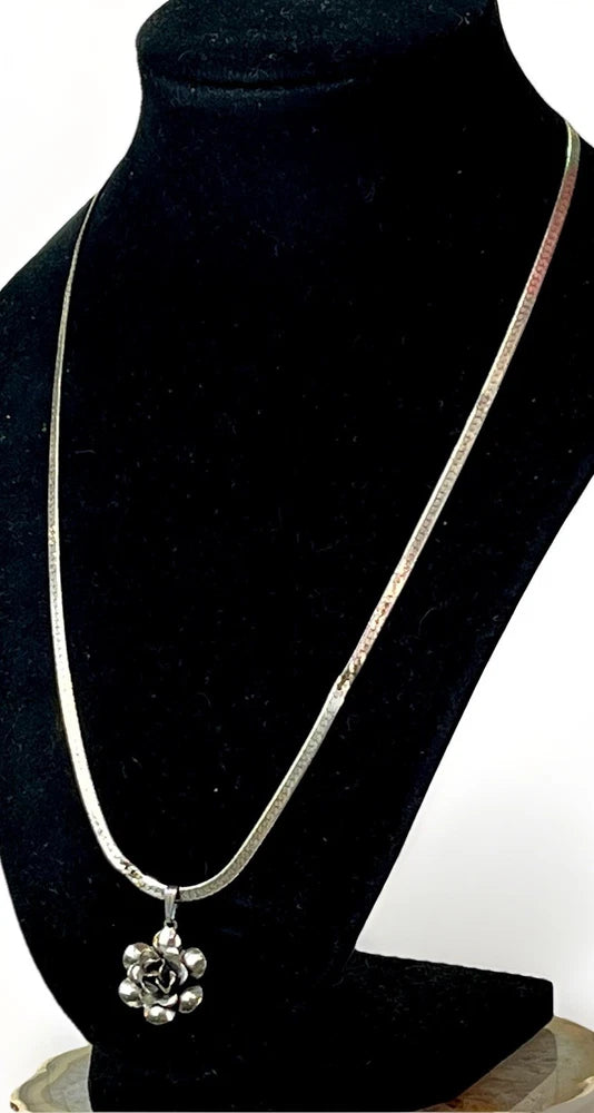 Sterling silver carnation flower pendant necklace with cable chain
