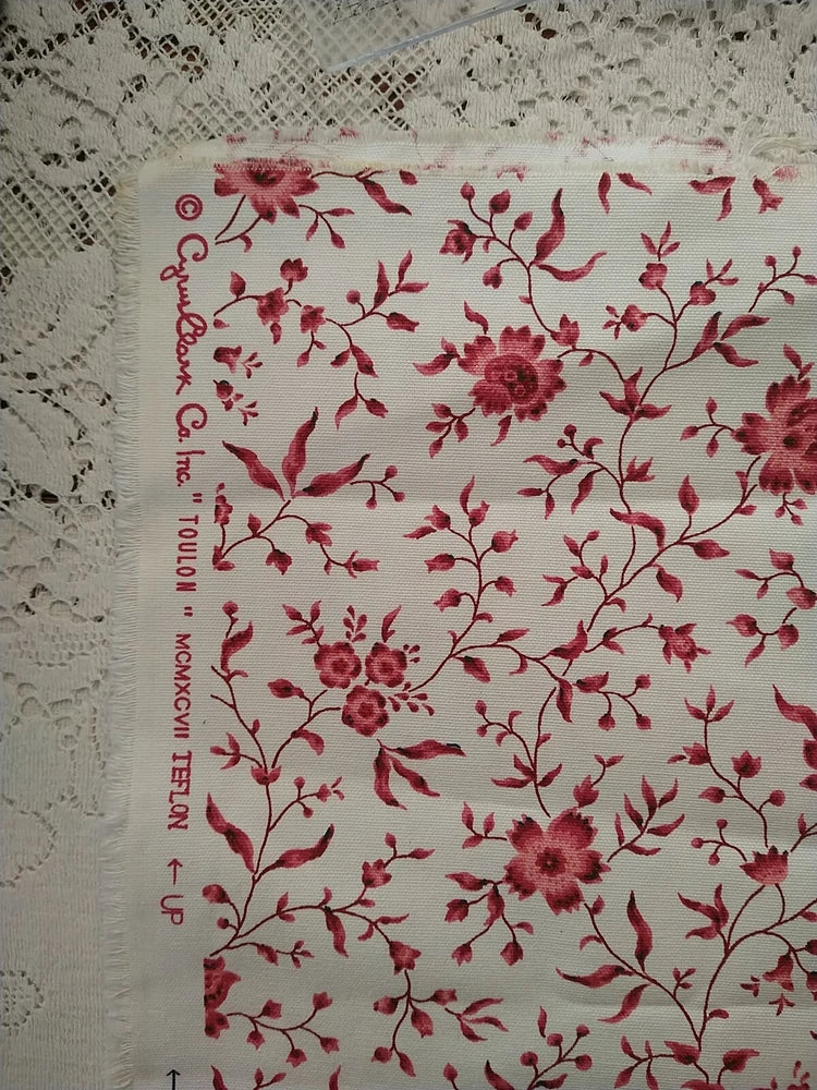 Cyrus Clark "Toulon" Pink Floral Home Dec Fabric 1997 BTY 36" x 56"  Teflon Flowering Plants