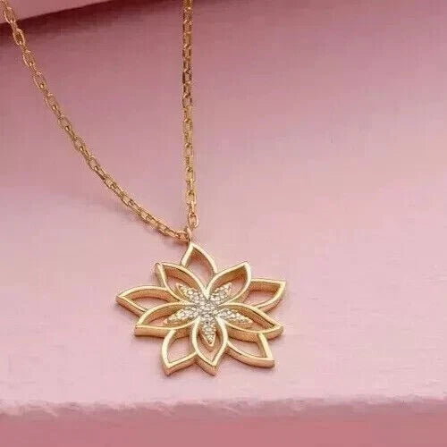0.25Ct Round Cut Diamond Women's Sunflower Flower Pendant 14k Yellow Gold Over Sunflower