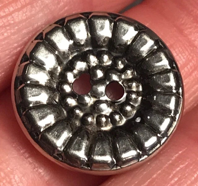 Silver-tone sunflower metal button with two holes