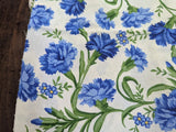 REMNANT 27"Lx43"W 100%cotton KAUFMAN "Jubilee"#21102 White w/Blue Carnations NEW Carnation