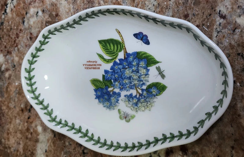 Portmeirion Botanic Garden Hydrangea Oval Pickle Dish 8 1/2" New Without Box Hydrangea