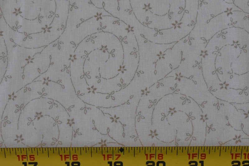 By 1/2 Yd, Vintage, Tan Flowering Spiral Vines on Cream Quilt Cotton, P4241 Flowering Plants