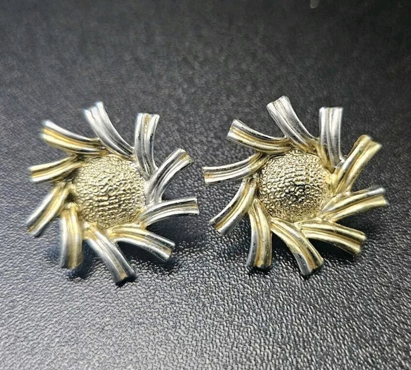 Vintage Coro Earrings Sunflower Flower Gold Tone Round Clip-On Floral Sunflower