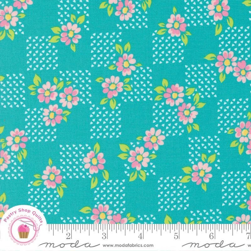 Moda ON THE BRIGHT SIDE 22463  19  Teal Blue Floral ME & MY SISTER Quilt Fabric Flowering Plants