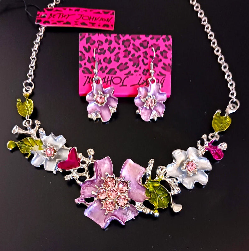 Bouquet Pink FLOWER GARDEN Floral Rhinestone Betsey Johnson Necklace Earring Set Bouquet