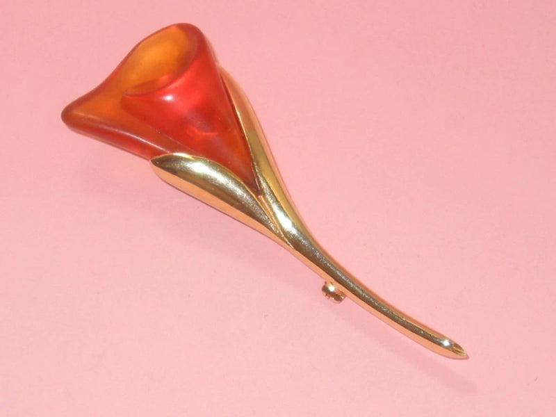 Ginnie Johansen ~ Delicate Vintage Resin & Gold Plate Lily Pin Lily