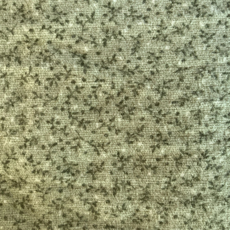 FLANNEL Winsome Green Tiny Flower Leaf Sprigs Tossed Nancy Halvorsen 2 Yards Flowering Plants