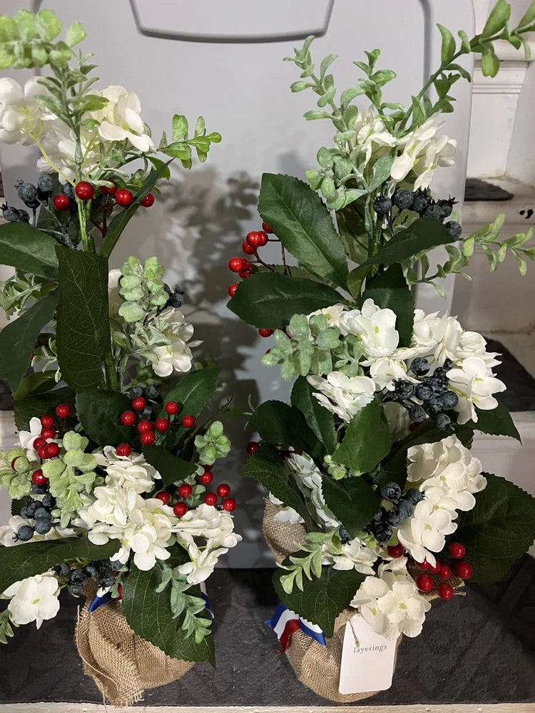 Layering hydrangea floral arrangements Hydrangea