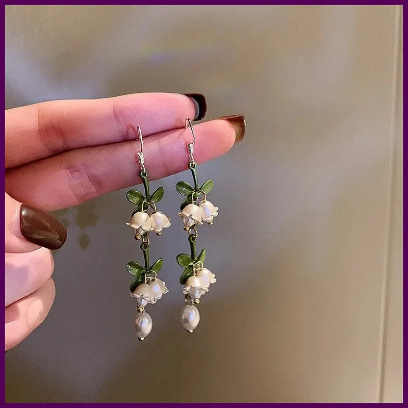 New Design Lily of The Valley Pearl Green Ear Hook for Women Fashion Elegant. Lily