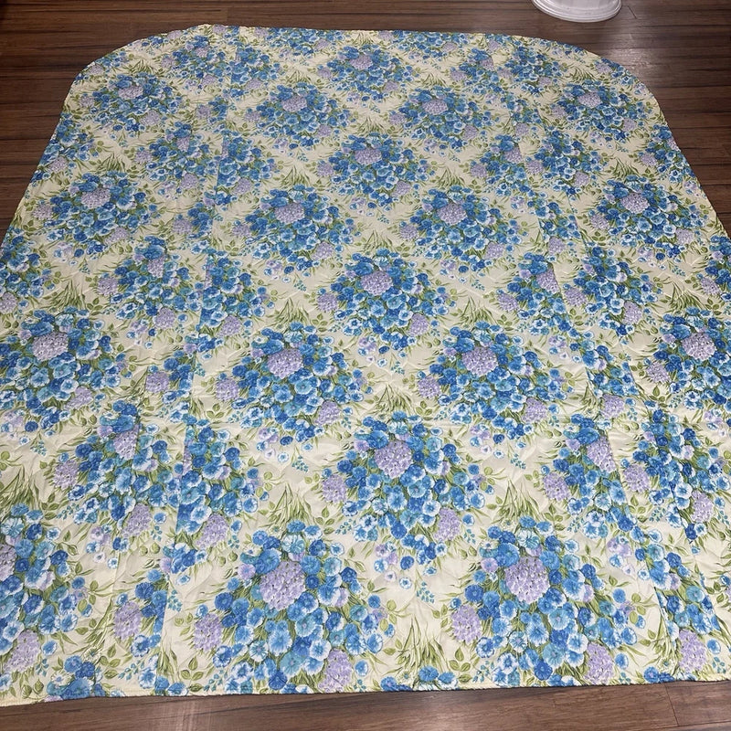 Vintage 1970s Blue/ Purple bedspread white full quilt Hydrangea Flower blanket Hydrangea