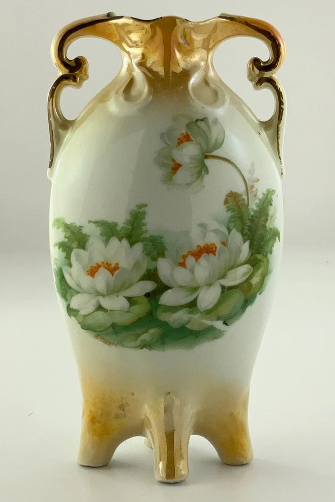 Elegant Art Nouveau Vase Four Footed White Lilies Flower Vase DD164 Lily