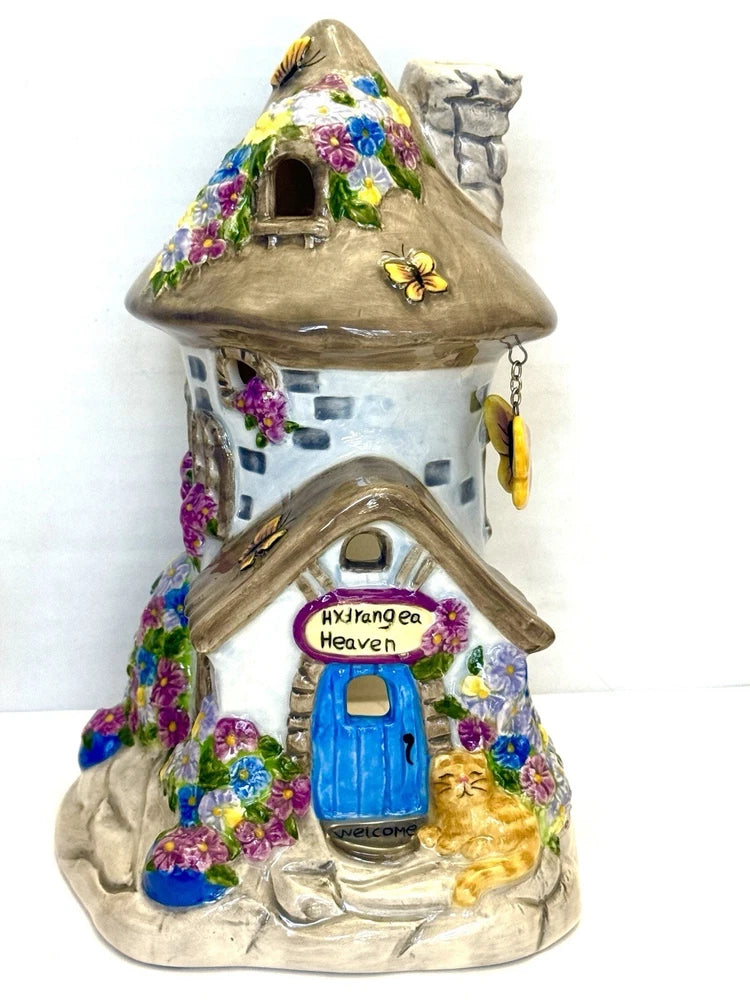 Hydrangea Heaven Candle House Ceramic Blue Sky 8.3Ó Tall Heather Goldminc Hydrangea