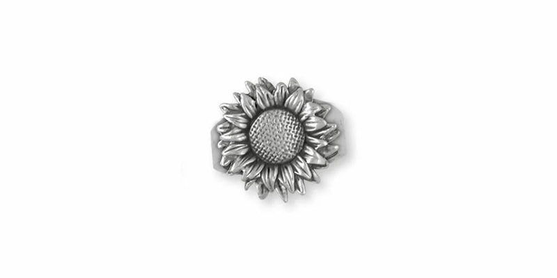 Sterling silver sunflower flower ring with raised textured petals