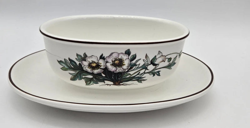 Villeroy & Boch Botanica Ranunculus Glacialis Gravy Boat & Attached Underplate Ranunculus