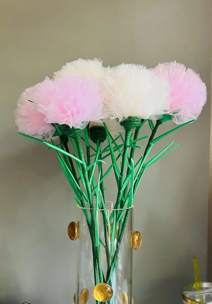 7 Handmade Carnations in The Art Glass Vase 17Ó Carnation
