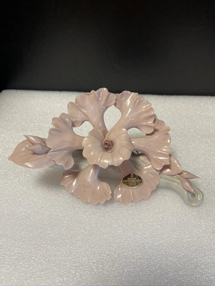 Capodimonte porcelain lily flower figurine with pink and cream petals and center