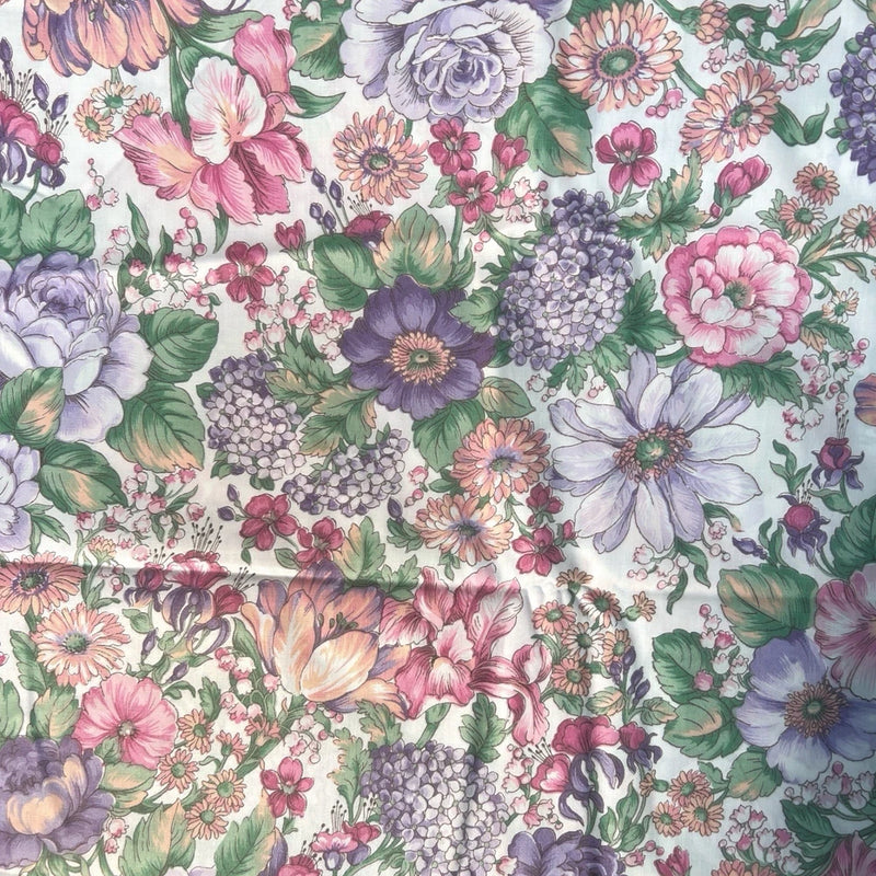 Concord - Joan Kessler Floral on White. HydrangeaÕs Irises - Vintage - 5 Yards. Hydrangea
