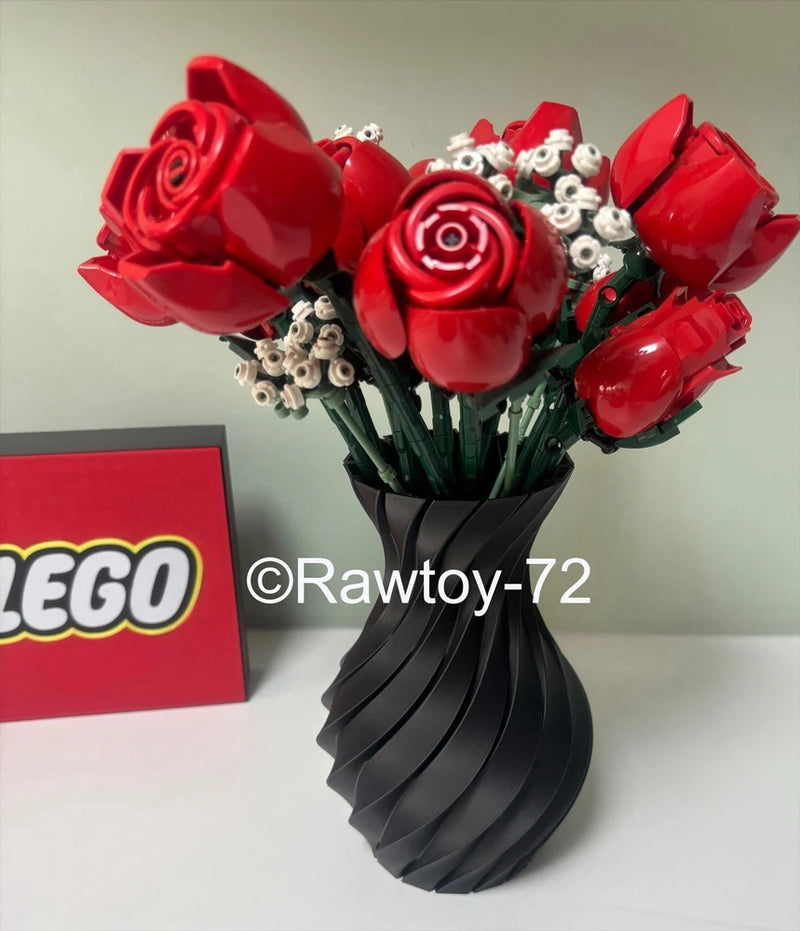 LEGO rose bouquet vase: black fluted vase holding red rose pieces