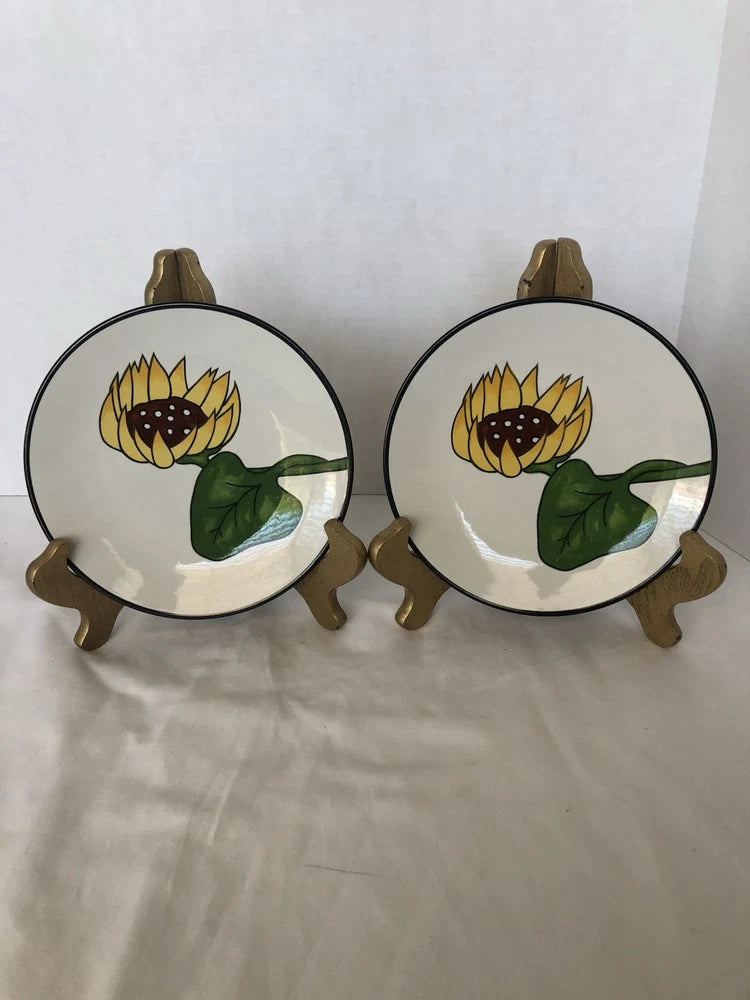 Sunflower stoneware salad plates (2-pack) with black rims and yellow flower design