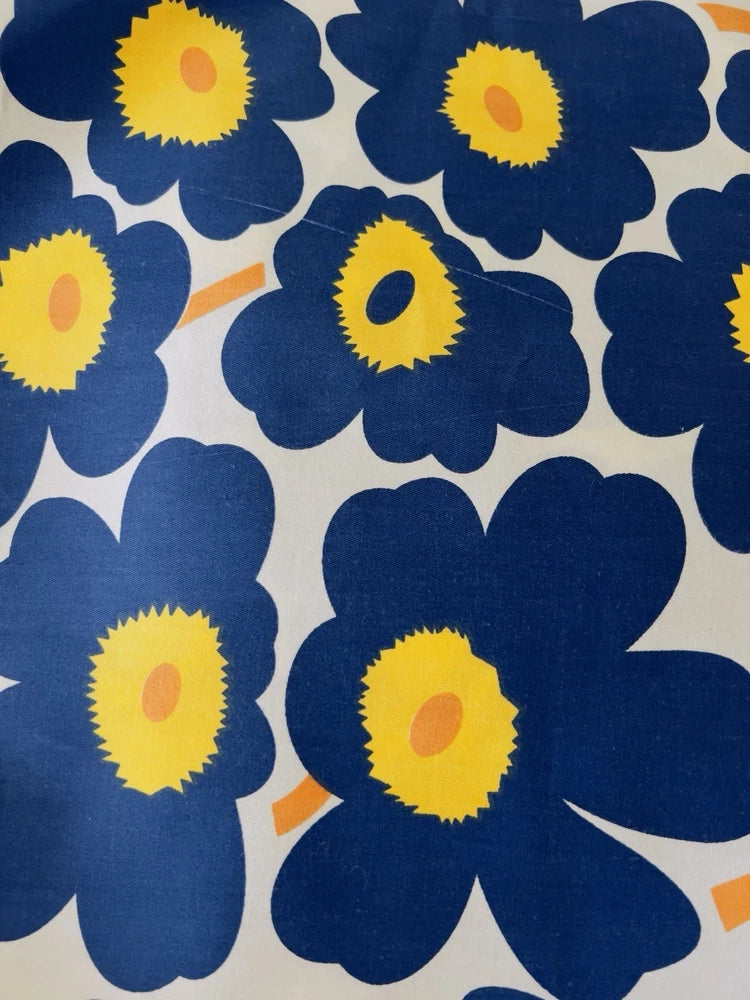 BOLD BLUE YELLOW FLOWER COTTON DECOR FABRIC MARIMEKKO UNNIKO STYLE 64Ó WIDE BTY Flowering Plants