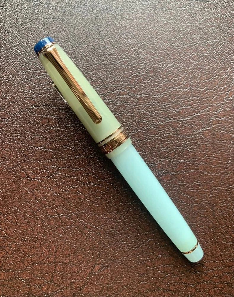 Sailor Pro Gear Slim Dry Flower Hydrangea M Fountain Pen Limited Edition Hydrangea