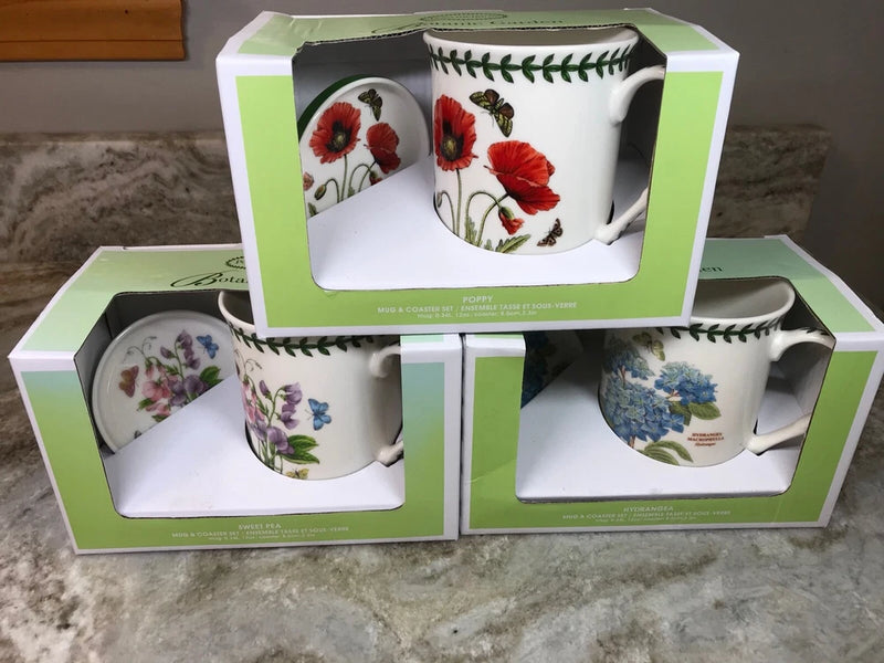Hydrangea mug and coaster set with two floral ceramic mugs and matching coasters