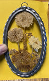 Vintage Pressed Dried Flowers Hanging Oval Glass Twisted Metal Frame 5.5Ó x 3.5Ó Dried Flower