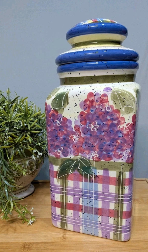 Enscoe Julie Ueland Vtg. Cottage Core Hydrangeas  13.5" Lidded Canister Hydrangea