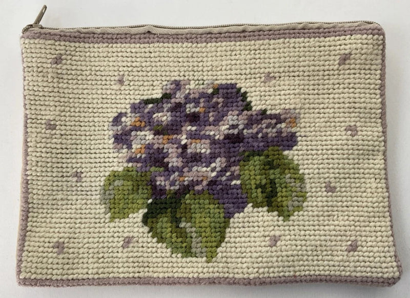 Beautiful Needlepoint Embroidered Zippered Bag Pouch Hydrangea 7.5" X 5" Hydrangea