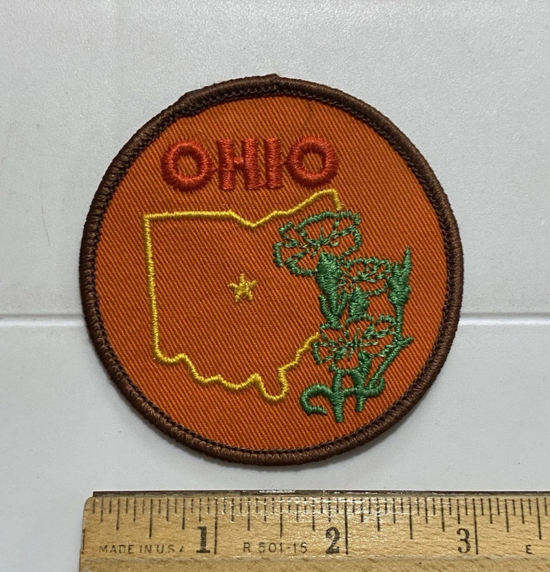 Ohio State Flower Carnation Souvenir Round Embroidered Iron-on Patch Badge Carnation