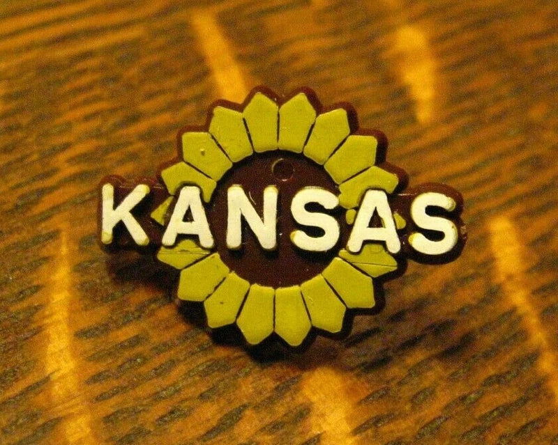 Kansas Sunflower State Lapel Pin - Vintage KS USA Yellow Flower Souvenir Badge Sunflower