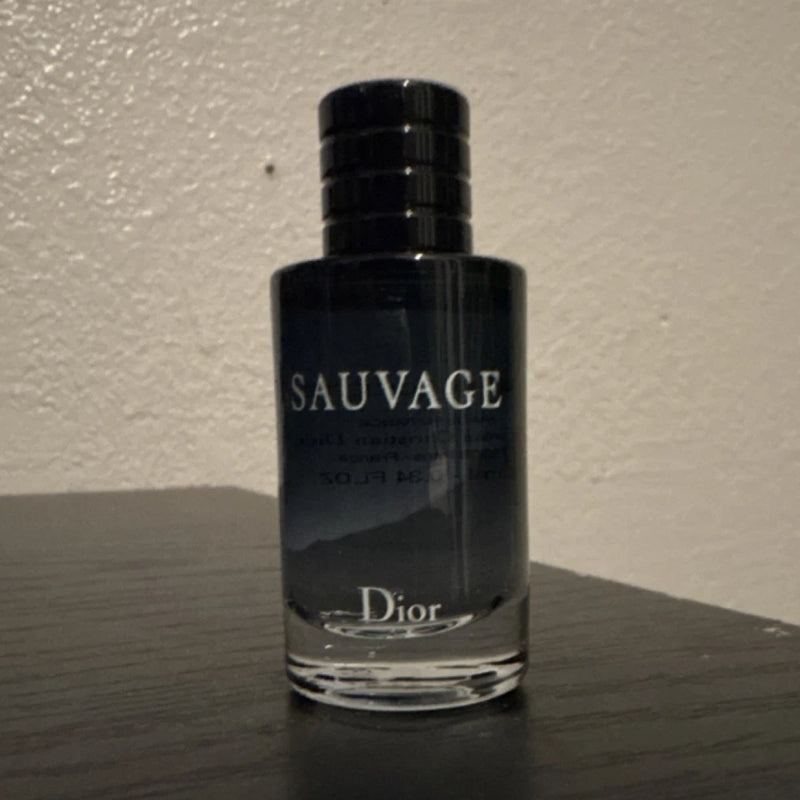 Dior Sauvage Eau de Toilette Spray 10 ml / 0.34 fl oz Travel Size EDT