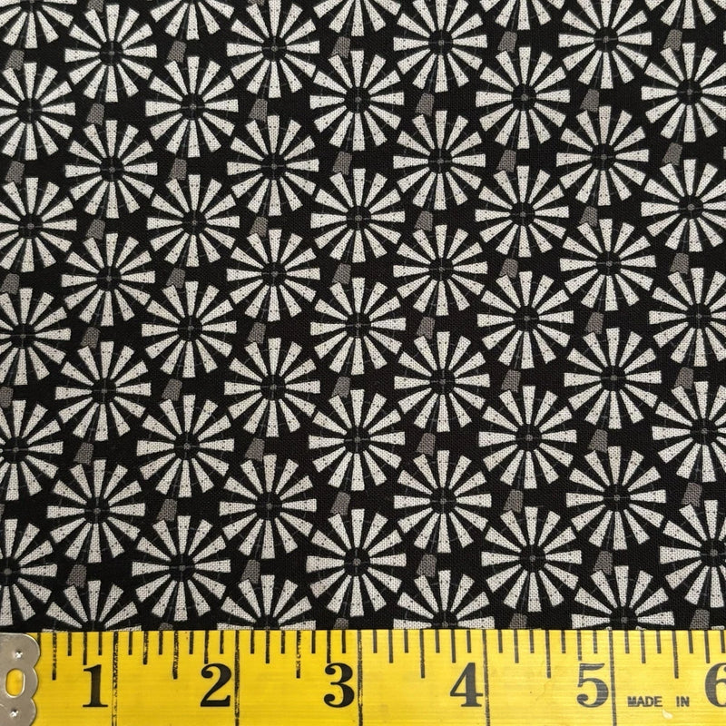 Black White Quilting Fabric Lot 5.5 Yards Moda Cotton Bundle Floral Geo Flowering Plants