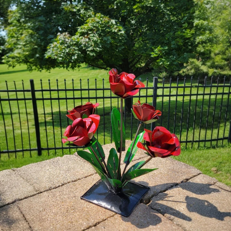Handmade Metal Yard Art Roses Flowers Sculpture Garden Decorations Garden Plants