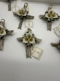 Capodimonte Porcelain Cross & Cali Lily Brooch Favors, Collectors NEW Italy Lily