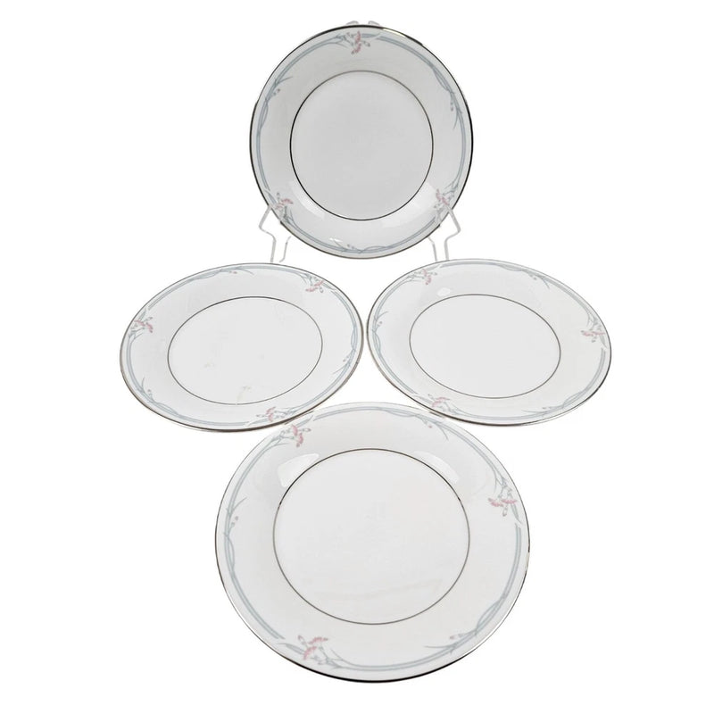 Royal Doulton Carnation H5084 4 Bread And Butter Plates Fine Bone China 1982 Carnation