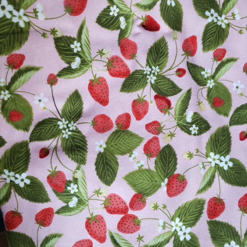 Super Snuggle Joann Flannel Fabric STRAWBERRY Plants Flowers 1 Yard BTY Flowering Plants